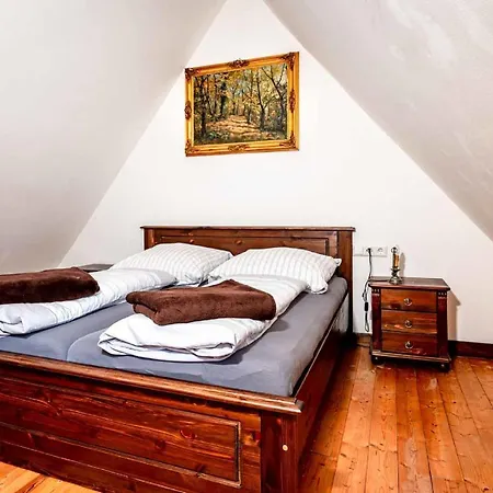 דירה Geyer-schloss Reinsbronn